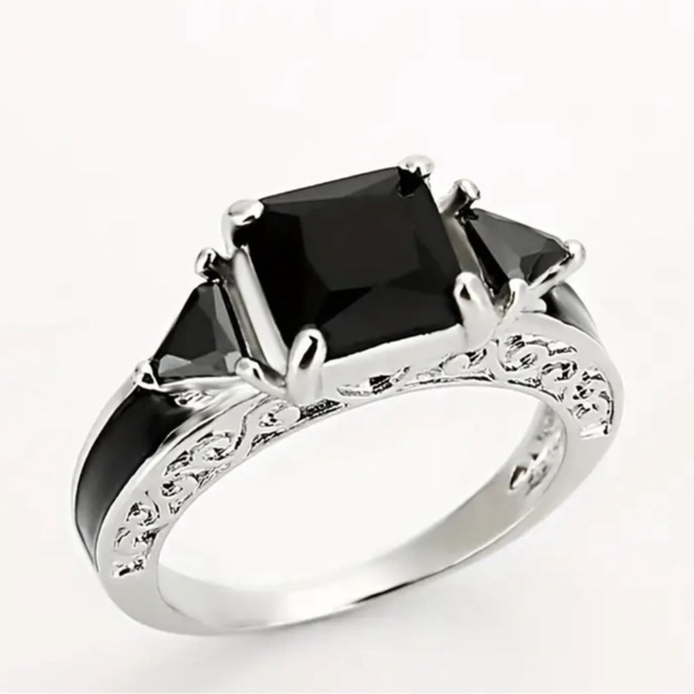 Inlaid Black Zircon Filagree Ring Women's Engagement Finger Ring Jewelry…